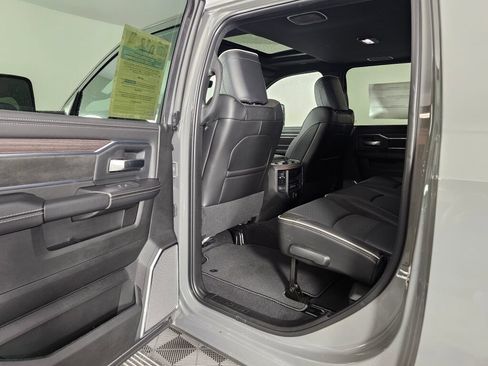 New 2026 RAM 3500 Laramie AWD/4WD image 34