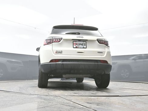 Used 2019 Jeep Compass Latitude w/ Cold Weather Group image 54