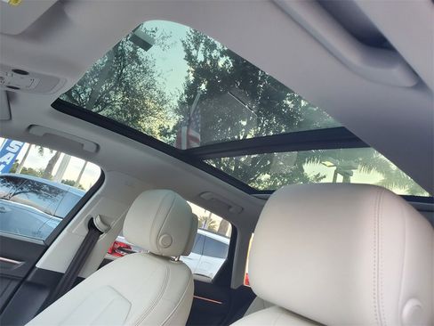 Used 2022 Audi Q3 2.0T Premium Plus w/ Premium Plus Package image 18