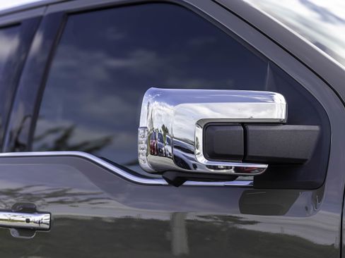 New 2025 Ford F150 Lariat w/ Equipment Group 501A Mid image 12