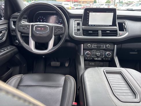Used 2023 GMC Yukon SLT AWD/4WD image 19