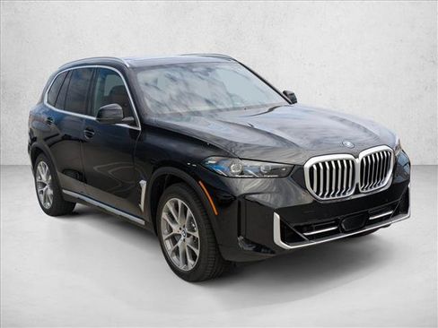 Used 2026 BMW X5 xDrive50e AWD/4WD image 7