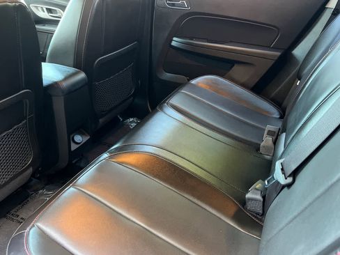 Used 2016 Chevrolet Equinox LTZ w/ Enhanced Convenience Package FWD image 5