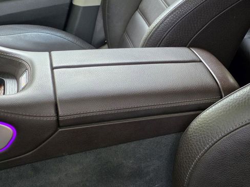 Used 2020 Mercedes-Benz GLE 450 4MATIC image 8