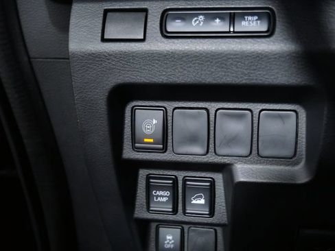 Used 2022 Nissan Frontier S w/ Technology Package AWD/4WD image 19
