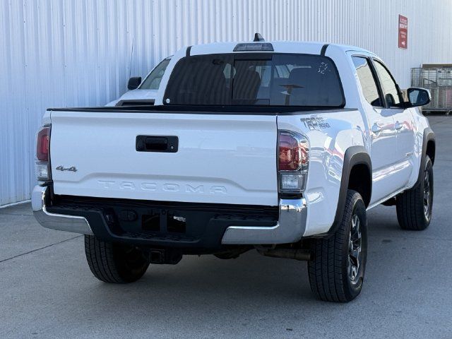 Used 2023 Toyota Tacoma TRD Off-Road RWD image 3