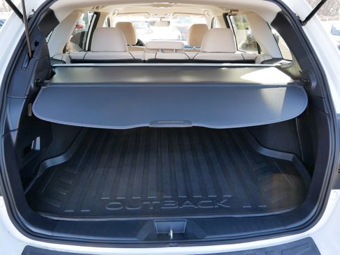 Used 2019 Subaru Outback 2.5i Premium w/ Popular Package #2 image 18