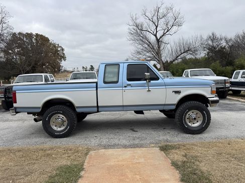 Used 1997 Ford F250 4x4 SuperCab Heavy Duty image 5