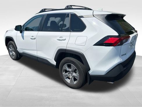 Certified 2025 Toyota RAV4 XLE AWD/4WD image 4