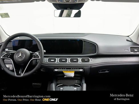 New 2026 Mercedes-Benz GLS 450 GLS 450 image 11