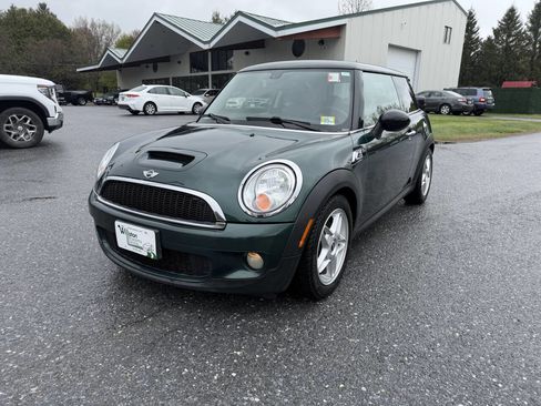 Used 2009 MINI Cooper S FWD image 1