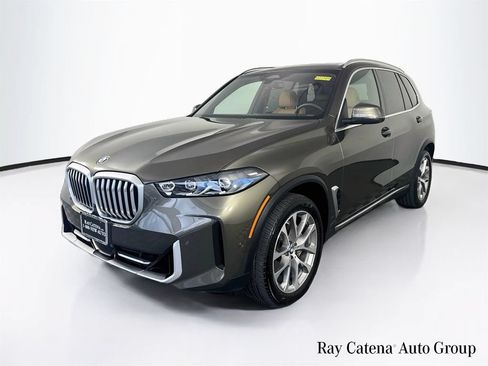 Used 2025 BMW X5 xDrive40i w/ Premium Package AWD/4WD image 3
