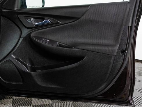 Used 2021 Chevrolet Malibu LS image 39