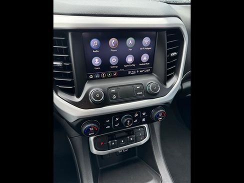 Used 2023 GMC Acadia SLT image 12