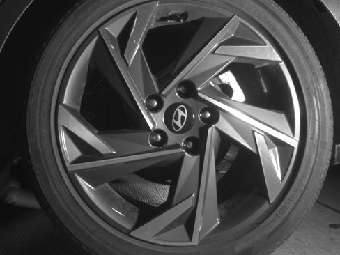 Used 2025 Hyundai Elantra SEL FWD image 14