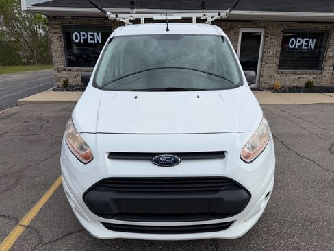 Used 2018 Ford Transit Connect XLT FWD image 8