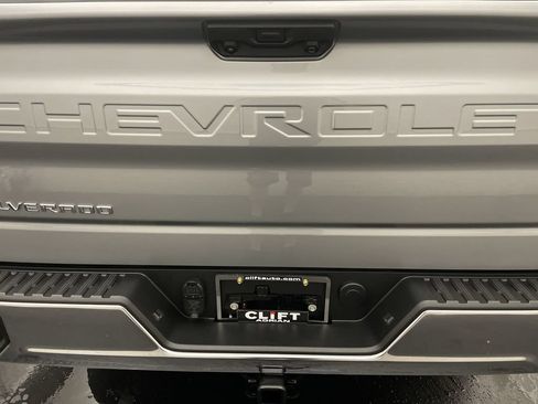 Used 2024 Chevrolet Silverado 1500 LT AWD/4WD image 24