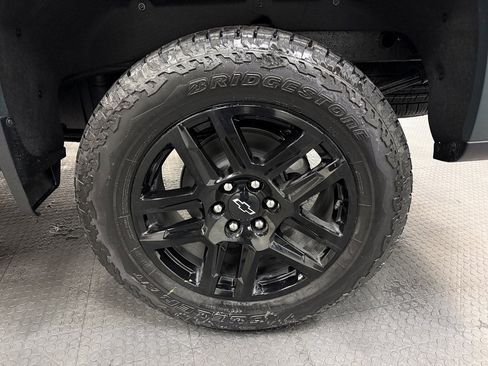 New 2026 Chevrolet Silverado 1500 Custom Trail Boss w/ Turbomax Blackout Package image 11