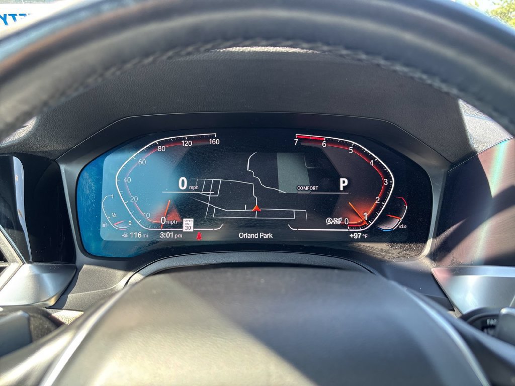 Used 2021 BMW 330i xDrive Sedan AWD/4WD image 9