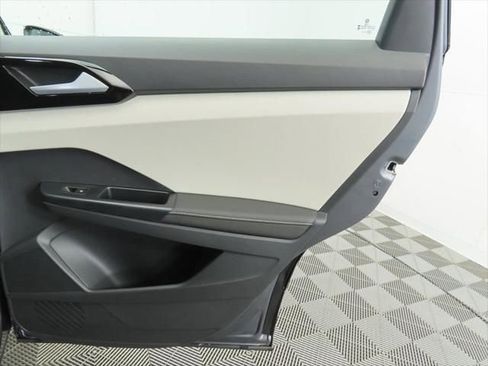 New 2026 Volkswagen Taos S image 27