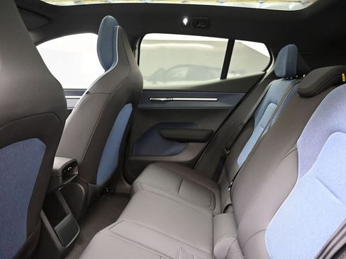 New 2026 Volvo EX30 Cross Country Ultra w/ Protection Package Premier AWD/4WD image 18