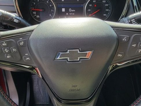 Used 2022 Chevrolet Equinox RS w/ RS Leather Package image 23