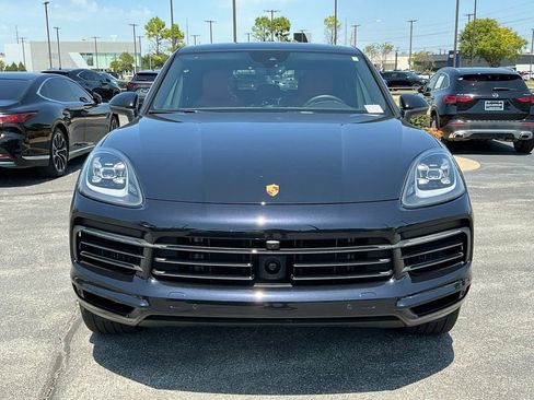 Used 2022 Porsche Cayenne Coupe AWD/4WD image 8