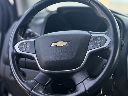 Used 2015 Chevrolet Colorado LT w/ LT Convenience Package RWD image 24
