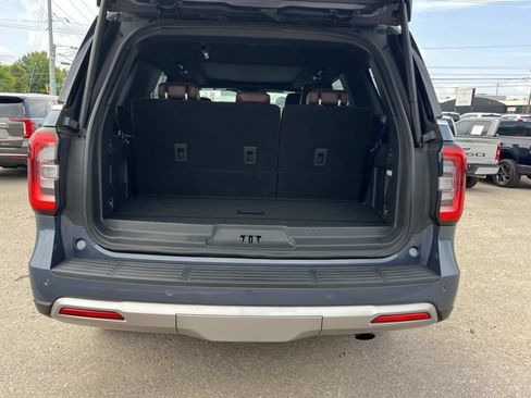 Used 2023 Ford Expedition Limited RWD image 15