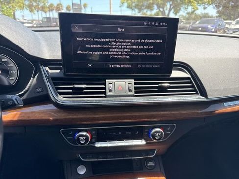 Used 2021 Audi Q5 Premium Plus image 12