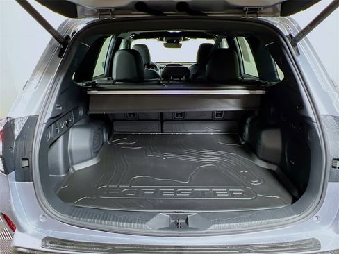 Certified 2025 Subaru Forester Limited w/ Popular Package #2 image 24