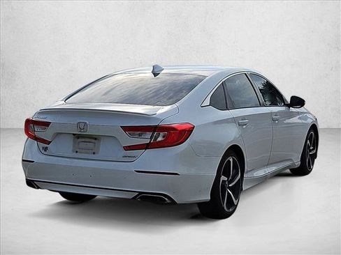 Used 2019 Honda Accord Sport image 5