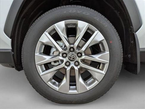 New 2025 Toyota RAV4 XLE Premium image 10
