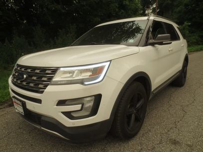 Used 2016 Ford Explorer XLT w/ Equipment Group 202A