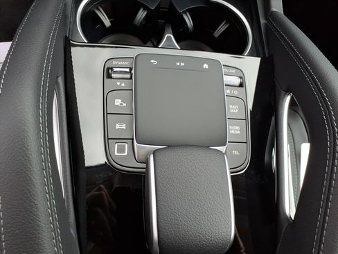 New 2026 Mercedes-Benz GLE 450 4MATIC image 18