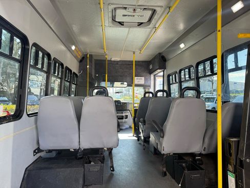 Used 2014 Ford E-450 and Econoline 450 Super Duty w/ Shuttle Bus Prep Package image 17