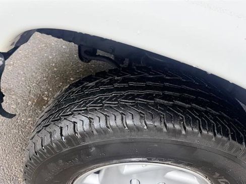 Used 2014 Ford E-350 and Econoline 350 Super Duty RWD image 23