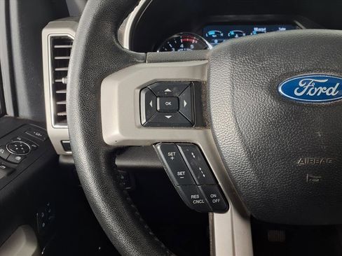 Used 2020 Ford F250 Lariat w/ Lariat Ultimate Package image 12