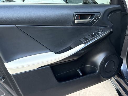 Used 2022 Lexus IS 350 F Sport w/ Navigation Package image 21