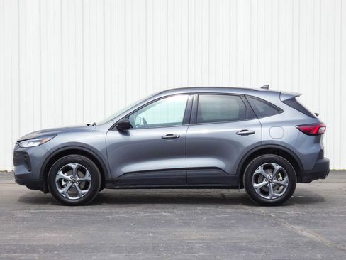 Used 2025 Ford Escape ST-Line image 35