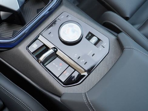 New 2026 BMW X3 xDrive30 w/ Premium Package image 18