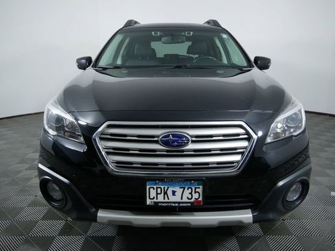 Used 2015 Subaru Outback 3.6R Limited image 3