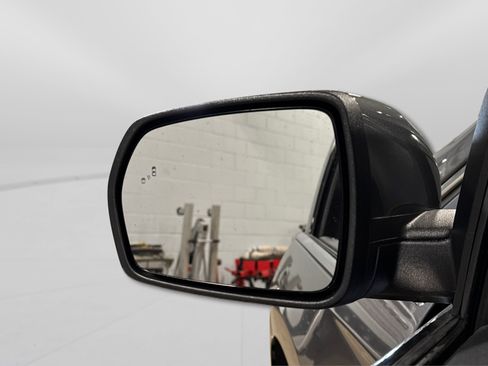 Used 2022 Ford Edge SEL image 14