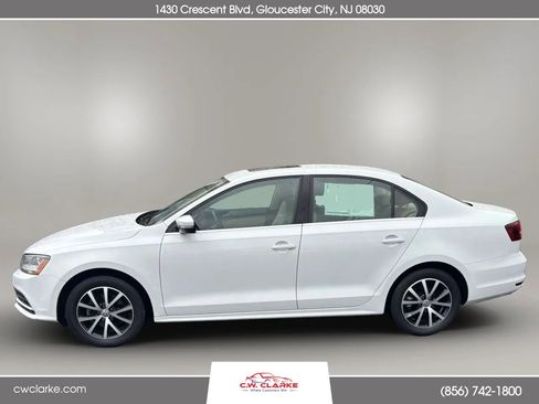 Used 2018 Volkswagen Jetta SE FWD image 9
