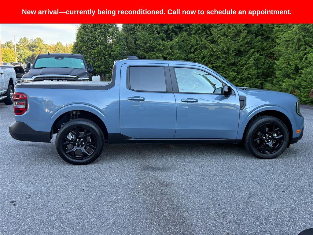 Used 2025 Ford Maverick Lariat w/ Black Appearance Package AWD/4WD image 6