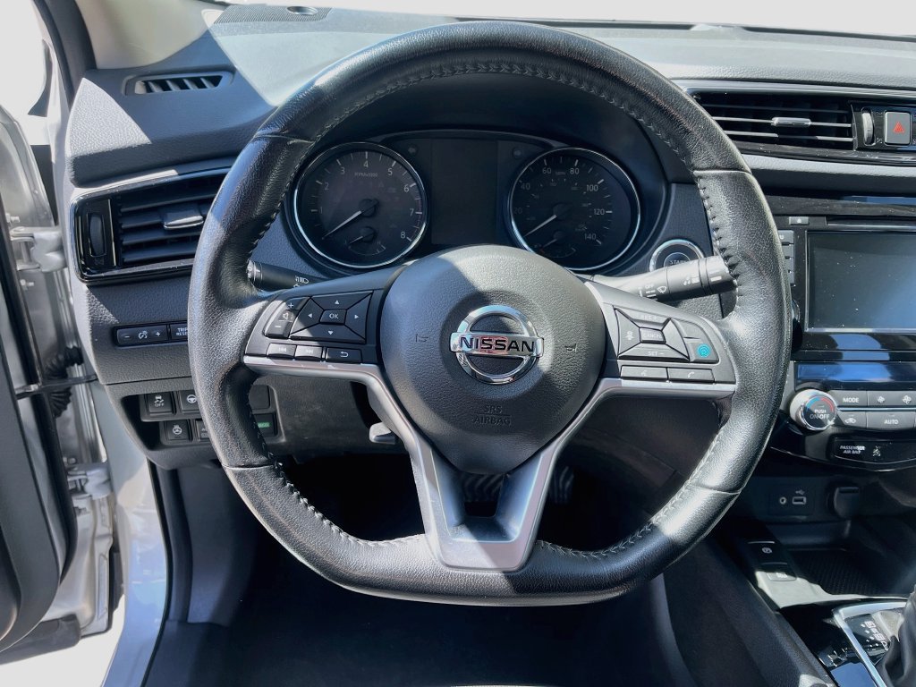 Used 2022 Nissan Rogue Sport SL AWD/4WD image 11