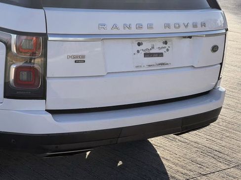 Used 2020 Land Rover Range Rover HSE image 6