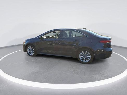 Certified 2023 Toyota Corolla XLE FWD image 8