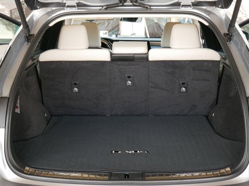 Used 2024 Lexus RX 350h w/ Convenience Package image 31