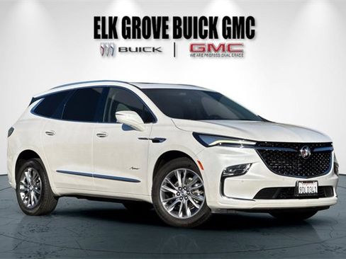 Used 2023 Buick Enclave Avenir w/ Avenir Technology Package image 2